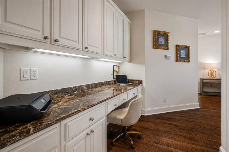 5936 Preston Gate Court, Dallas TX 75230 - Photo 9
