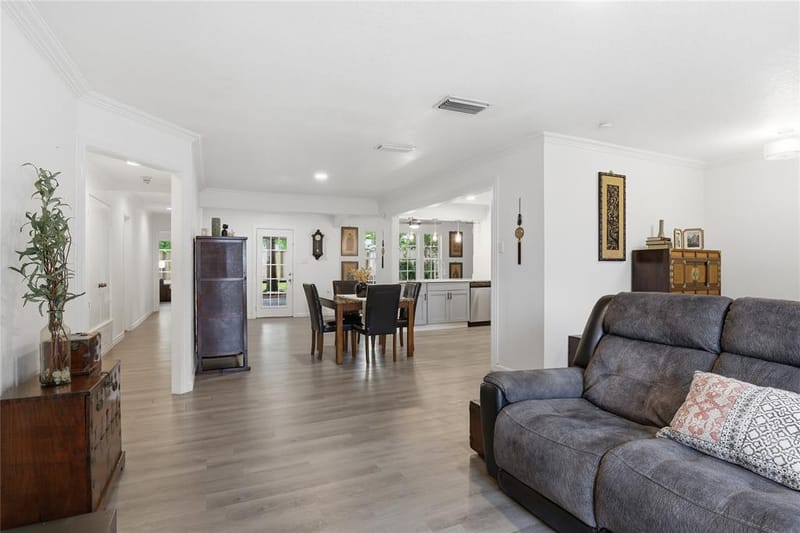 1314 E Lovers Lane, Arlington TX 76010 - Photo 6