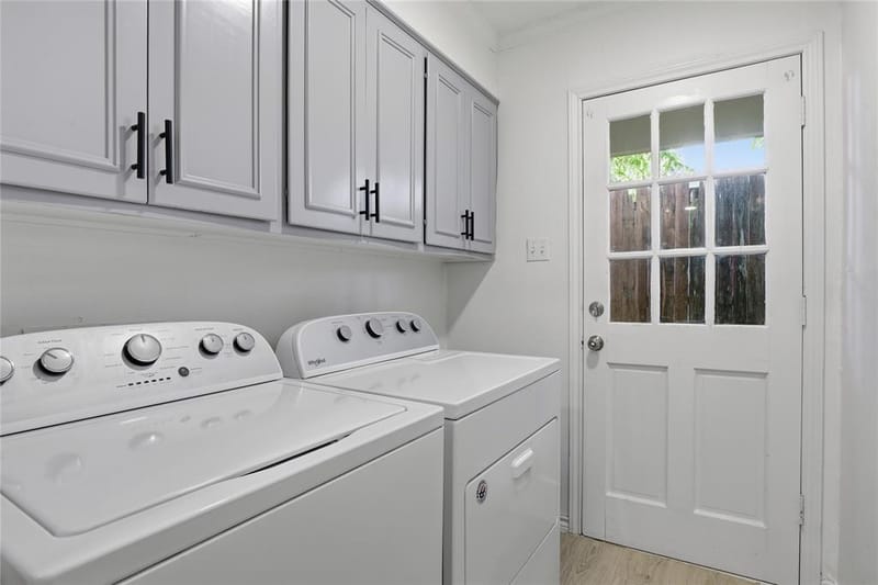 1314 E Lovers Lane, Arlington TX 76010 - Photo 14