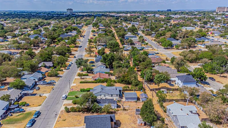 5406 Houghton Avenue, Fort Worth TX 76107 - Photo 17