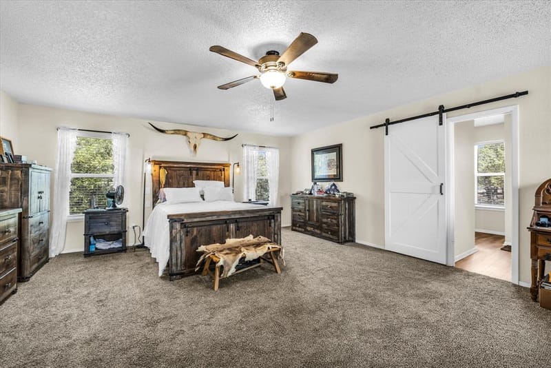9340 Apache Trail, Rio Vista TX 76093 - Photo 15