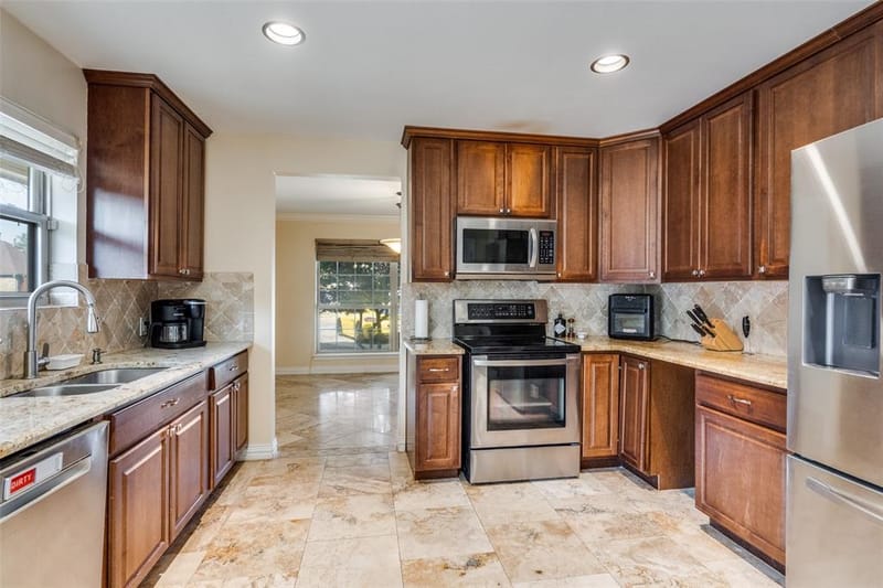 1008 Morningstar Trail, Richardson TX 75081 - Photo 11