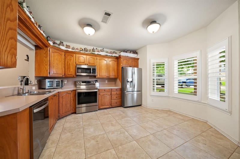 336 Timbercreek Court, Princeton TX 75407 - Photo 11