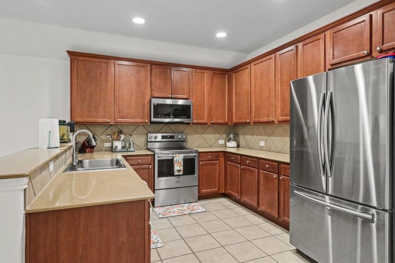 8108 Ruse Springs Lane, Fort Worth TX 76131 - Photo 7