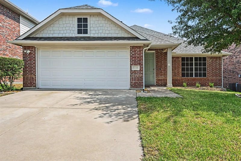 8108 Ruse Springs Lane, Fort Worth TX 76131