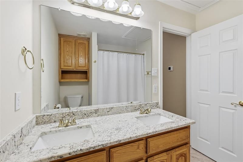 1021 Dartmouth Drive, Lewisville TX 75067 - Photo 31