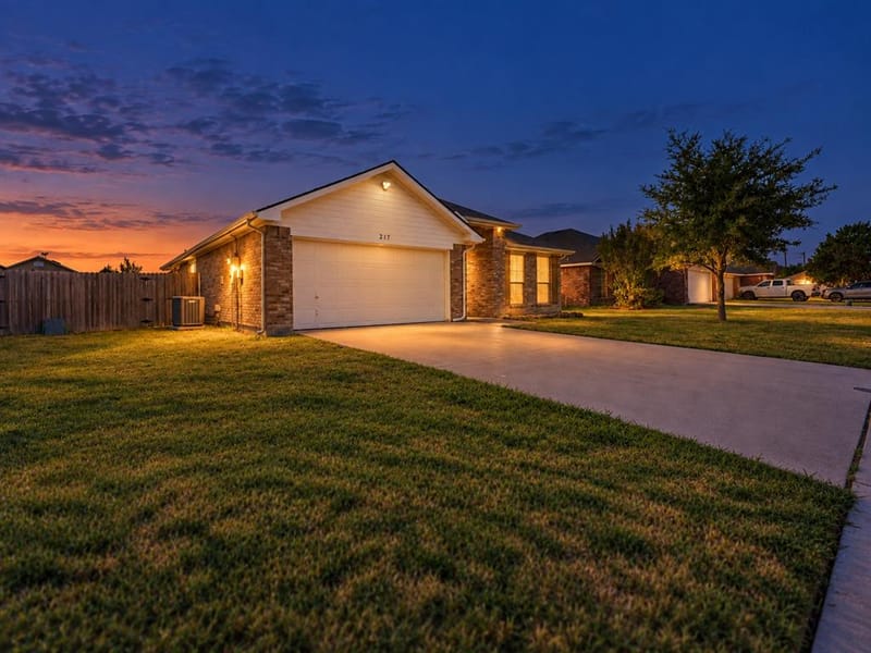 217 Windsor, Forney TX 75126 - Photo 2