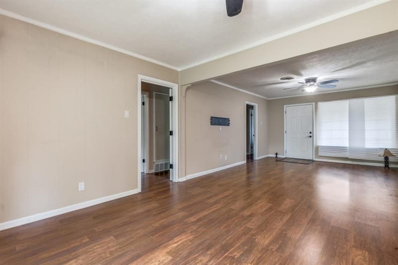 11049 Paddock Circle, Dallas TX 75238 - Photo 5