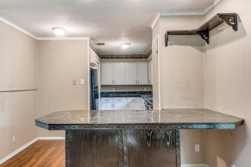11049 Paddock Circle, Dallas TX 75238 - Photo 14