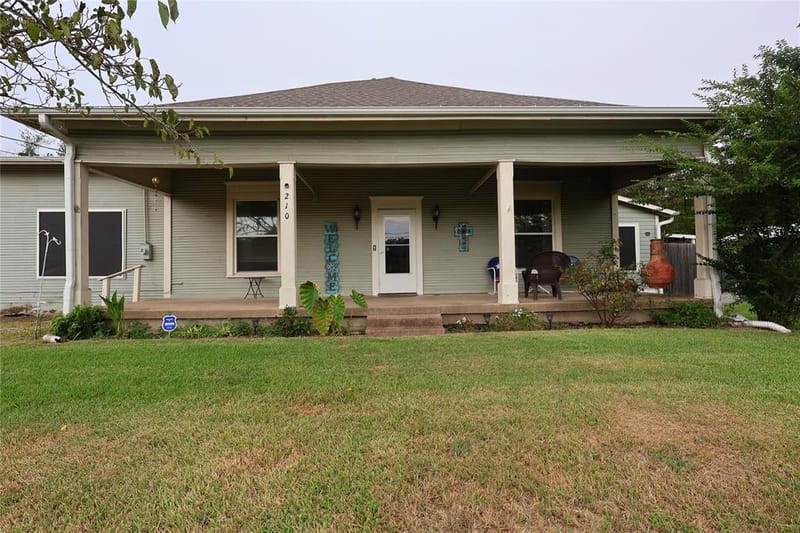 210 Hopkins, Alba TX 75410 - Photo 30