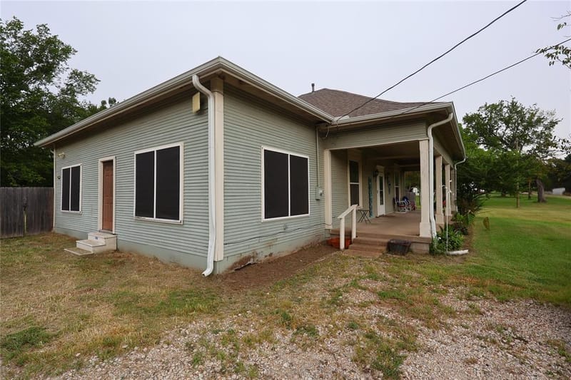 210 Hopkins, Alba TX 75410 - Photo 33