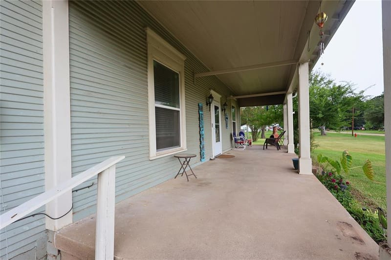 210 Hopkins, Alba TX 75410 - Photo 31