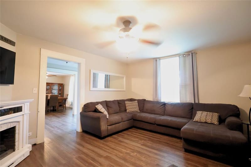 210 Hopkins, Alba TX 75410 - Photo 25