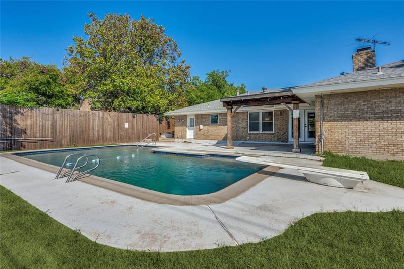 2400 W Lavender Lane, Arlington TX 76013 - Photo 23