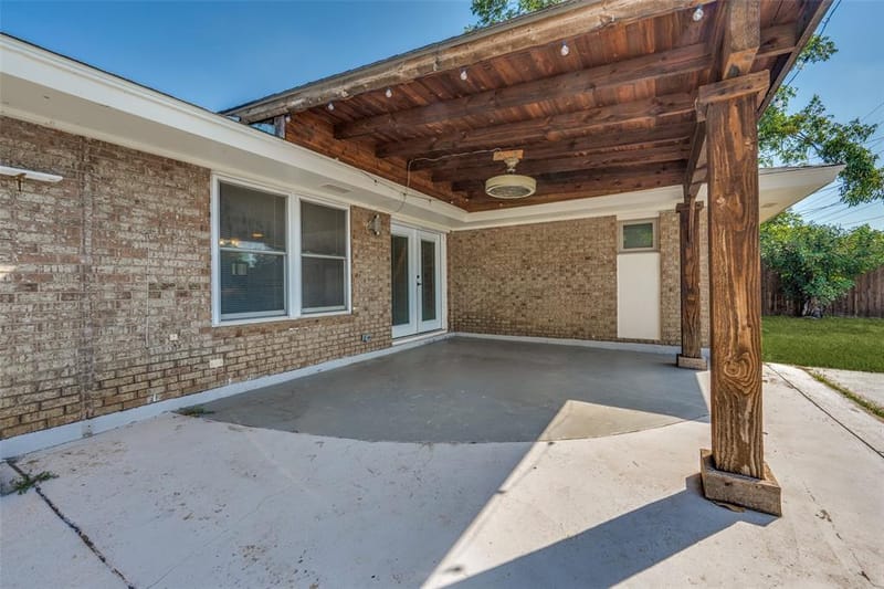 2400 W Lavender Lane, Arlington TX 76013 - Photo 20