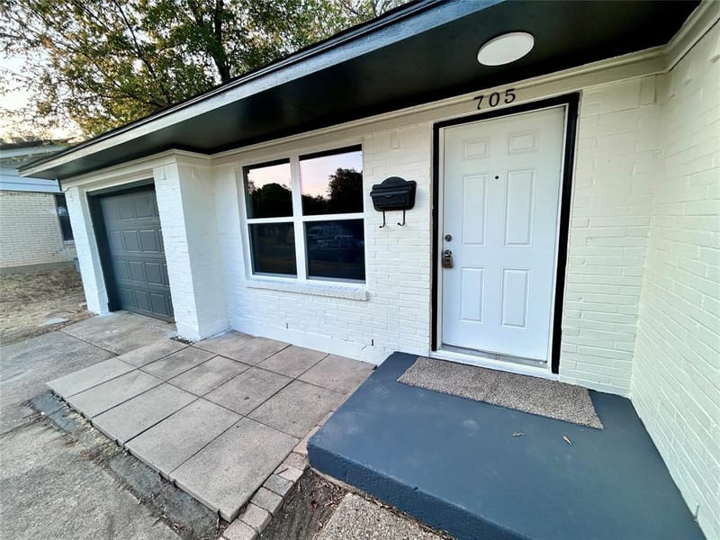 705 Jadewood Drive, Dallas TX 75232 - Photo 6
