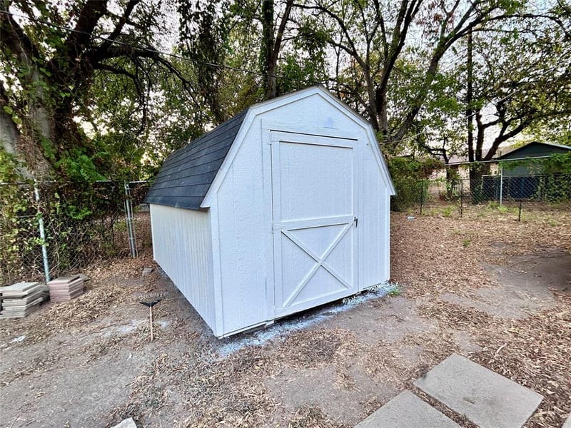 705 Jadewood Drive, Dallas TX 75232 - Photo 8
