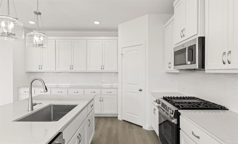 3640 Castle Drive, Celina TX 75009 - Photo 10