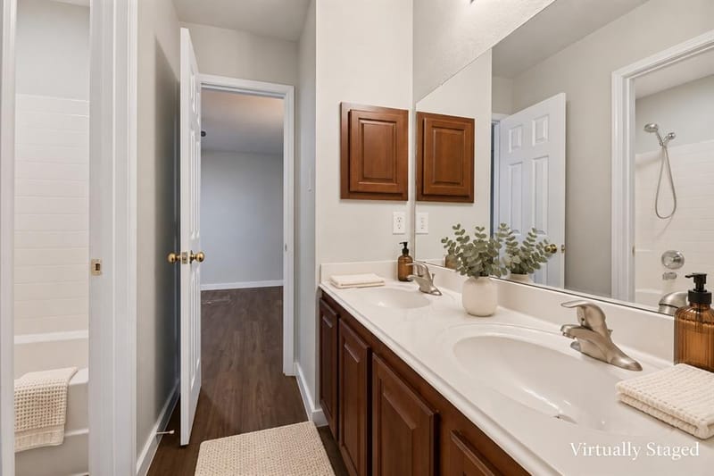 4215 Maidstone Drive, Garland TX 75043 - Photo 32