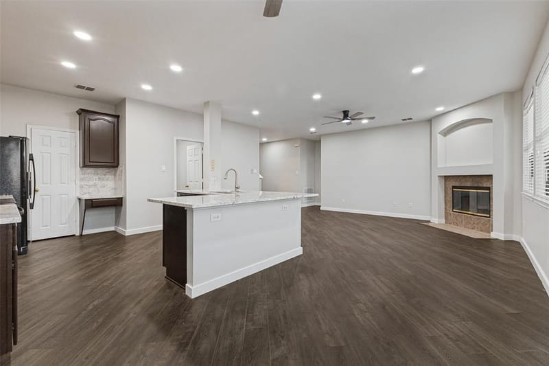 4215 Maidstone Drive, Garland TX 75043 - Photo 5