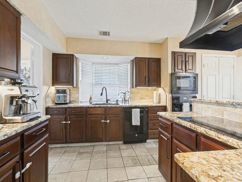 6701 Biltmore Place, Plano TX 75023 - Photo 16