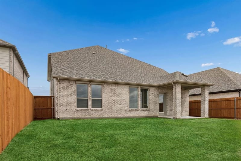 10624 Blakely Creek Road, Fort Worth TX 76126 - Photo 36