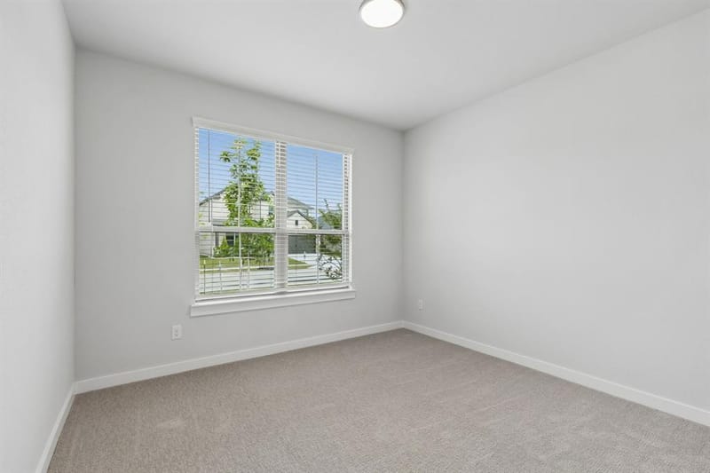 10624 Blakely Creek Road, Fort Worth TX 76126 - Photo 29