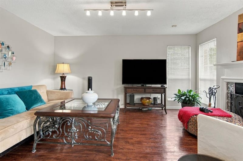 6808 Quail Meadow Drive, Watauga TX 76148 - Photo 12