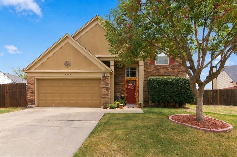 6808 Quail Meadow Drive, Watauga TX 76148