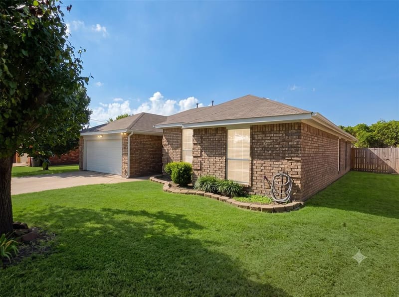 3315 Salmon Street, Sachse TX 75048 - Photo 2