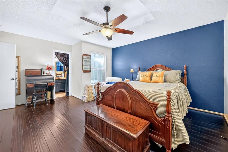 240 Dewey Court, Irving TX 75060 - Photo 13