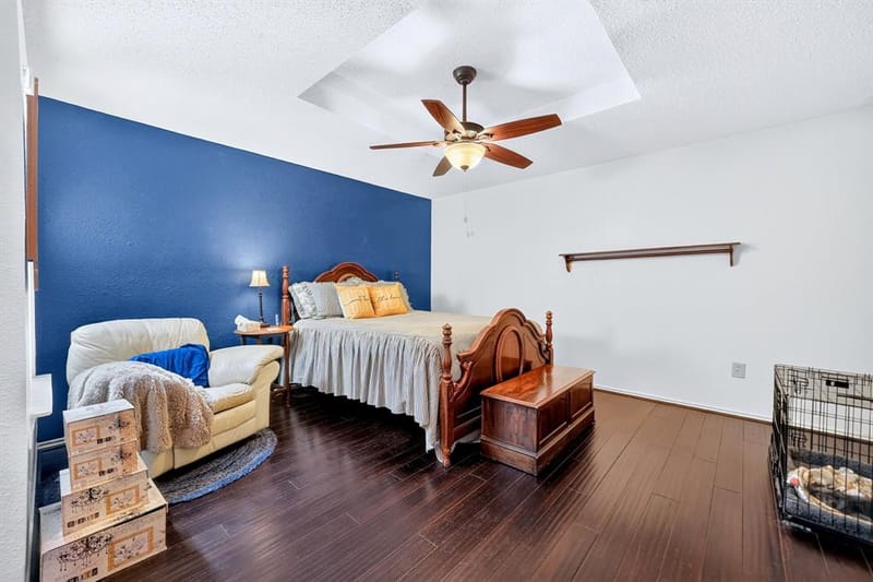 240 Dewey Court, Irving TX 75060 - Photo 10