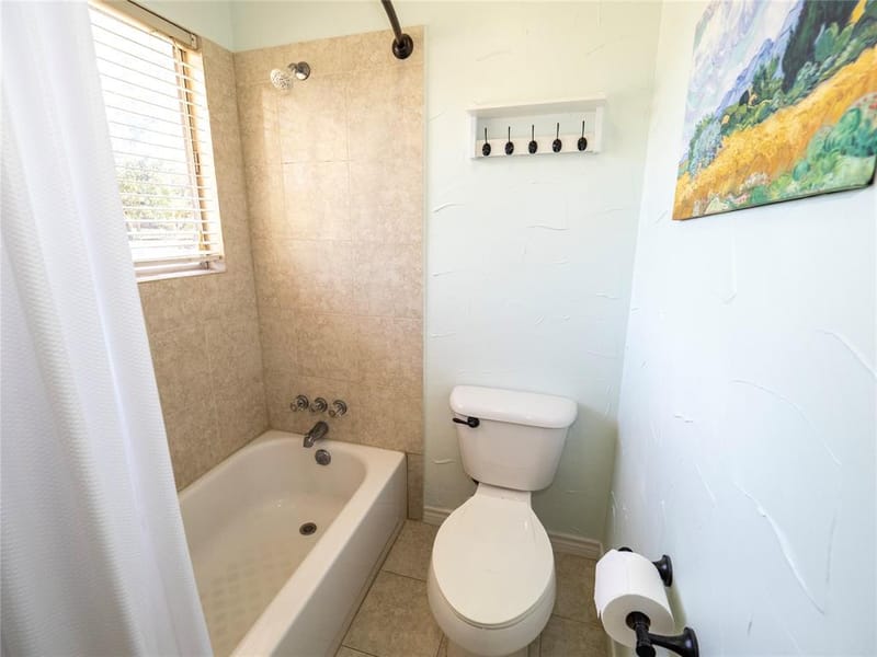 900 N Bowen Road, Arlington TX 76012 - Photo 17