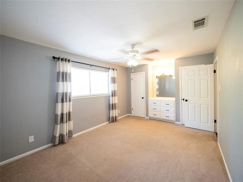 900 N Bowen Road, Arlington TX 76012 - Photo 18