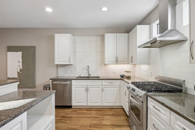 2606 Shelby Avenue # 102, Dallas TX 75219 - Photo 17