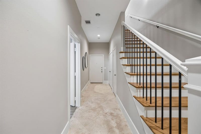2606 Shelby Avenue # 102, Dallas TX 75219 - Photo 3