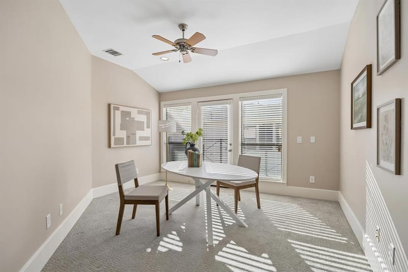 2606 Shelby Avenue # 102, Dallas TX 75219 - Photo 20