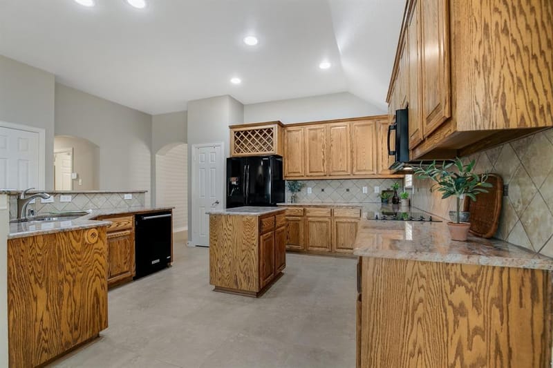 6512 Canyon Crest Drive, McKinney TX 75071 - Photo 12