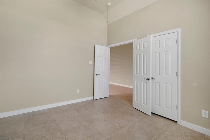 6512 Canyon Crest Drive, McKinney TX 75071 - Photo 5