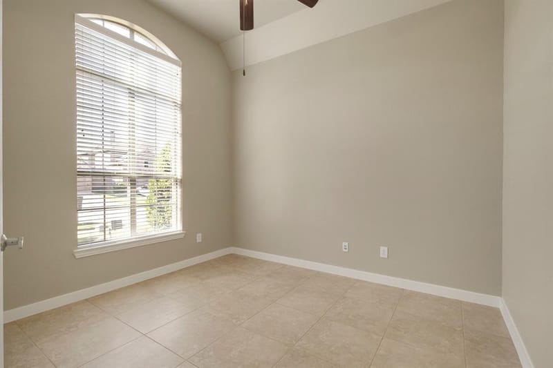 6512 Canyon Crest Drive, McKinney TX 75071 - Photo 4