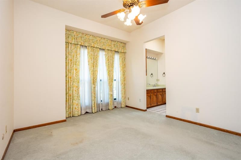 2300 W MAIN Street, Lancaster TX 75146 - Photo 23