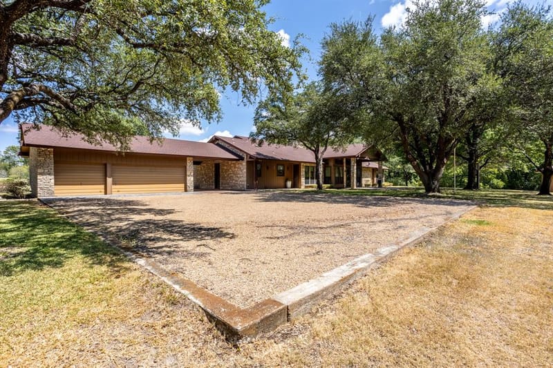 2300 W MAIN Street, Lancaster TX 75146 - Photo 7