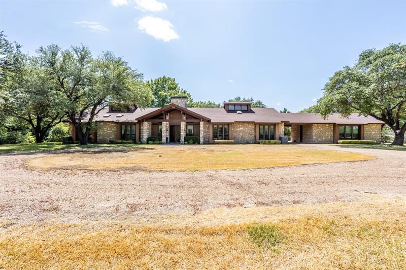 2300 W MAIN Street, Lancaster TX 75146 - Photo 3