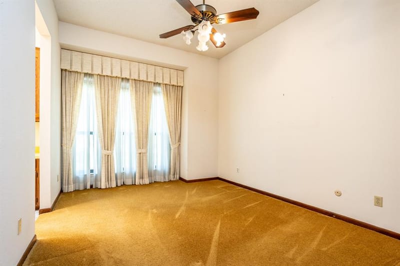 2300 W MAIN Street, Lancaster TX 75146 - Photo 28