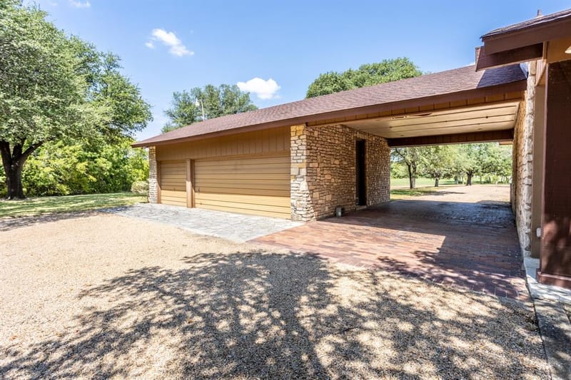 2300 W MAIN Street, Lancaster TX 75146 - Photo 5