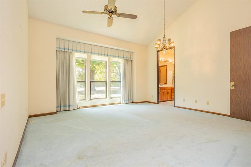 2300 W MAIN Street, Lancaster TX 75146 - Photo 31