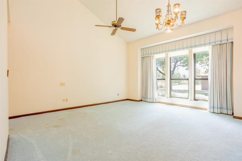 2300 W MAIN Street, Lancaster TX 75146 - Photo 29