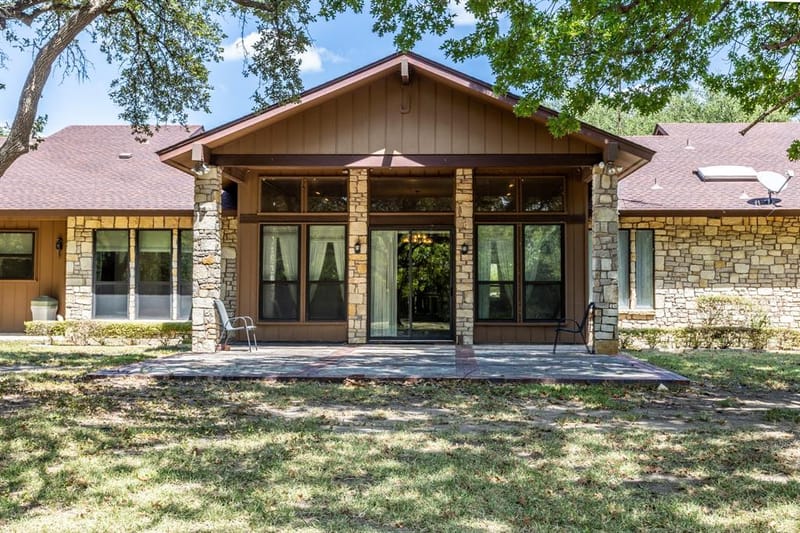 2300 W MAIN Street, Lancaster TX 75146 - Photo 4