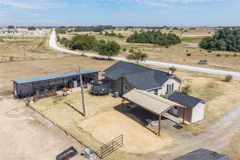 6723 CR 403, Stephenville TX 76401 - Photo 22