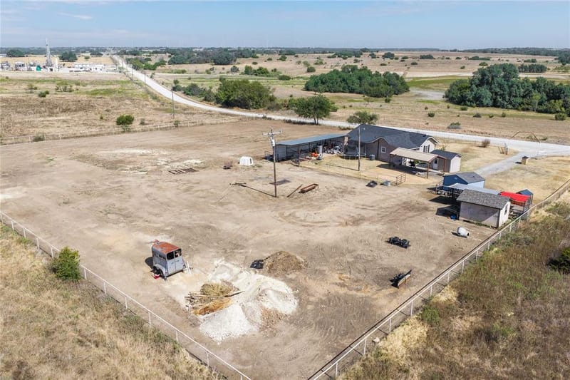 6723 CR 403, Stephenville TX 76401 - Photo 21